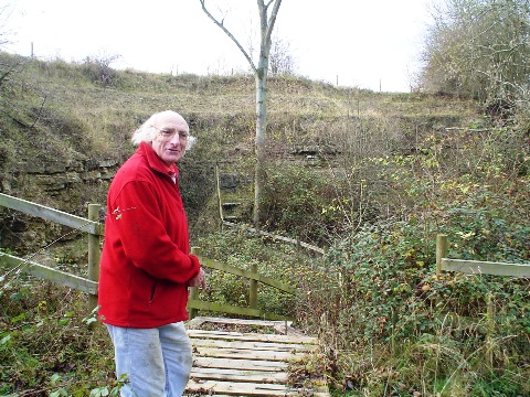 Mike Henty on the reccie of Coombs Quarry before the big clean up